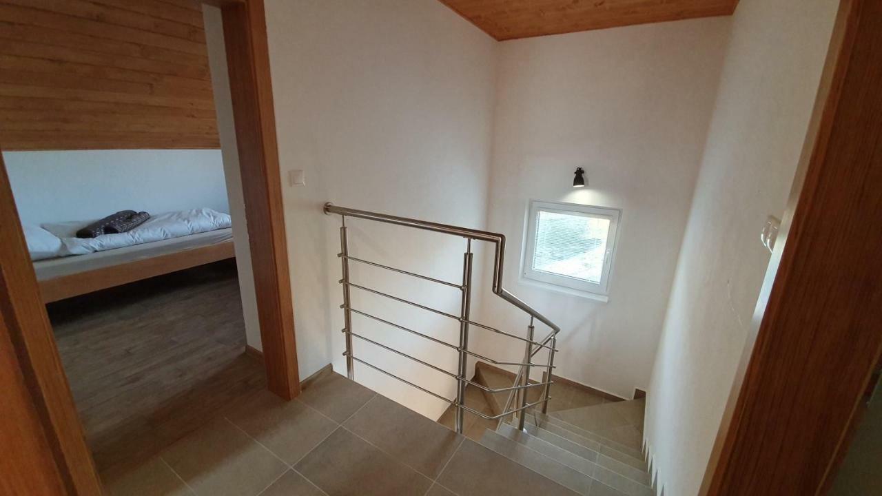 Chaty Krusetnica S Luxusnym Privatnym Wellness Esterno foto