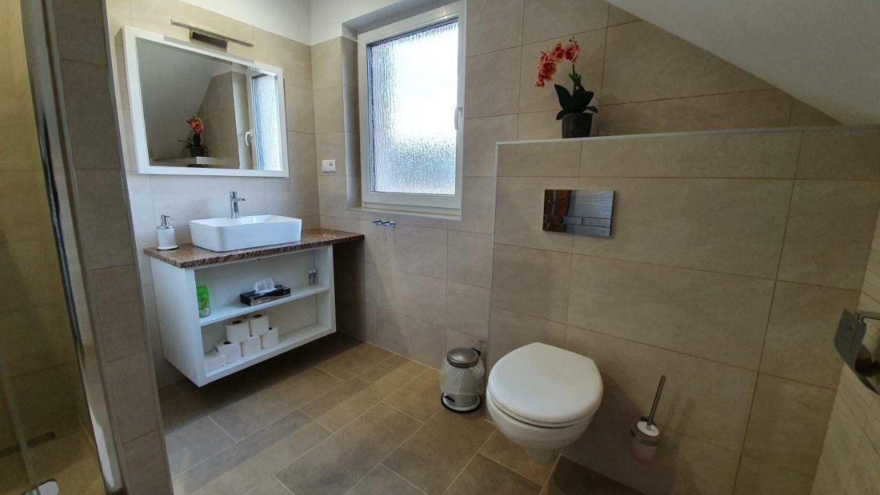 Chaty Krusetnica S Luxusnym Privatnym Wellness Esterno foto