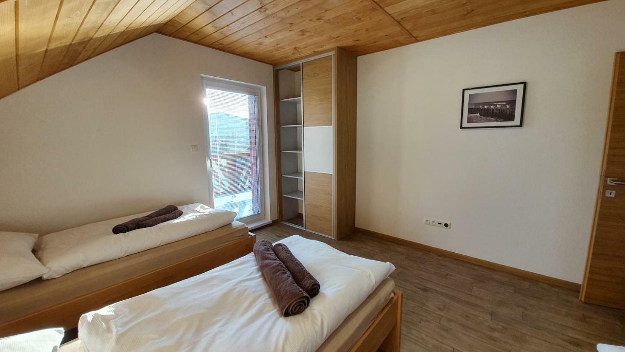 Chaty Krusetnica S Luxusnym Privatnym Wellness Esterno foto