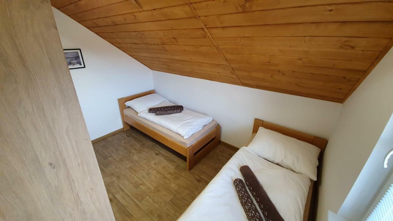Chaty Krusetnica S Luxusnym Privatnym Wellness Esterno foto