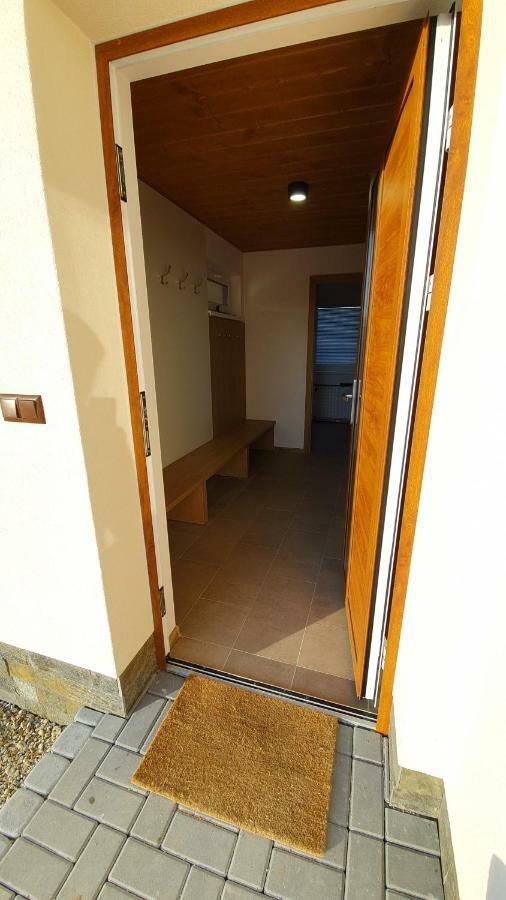 Chaty Krusetnica S Luxusnym Privatnym Wellness Esterno foto